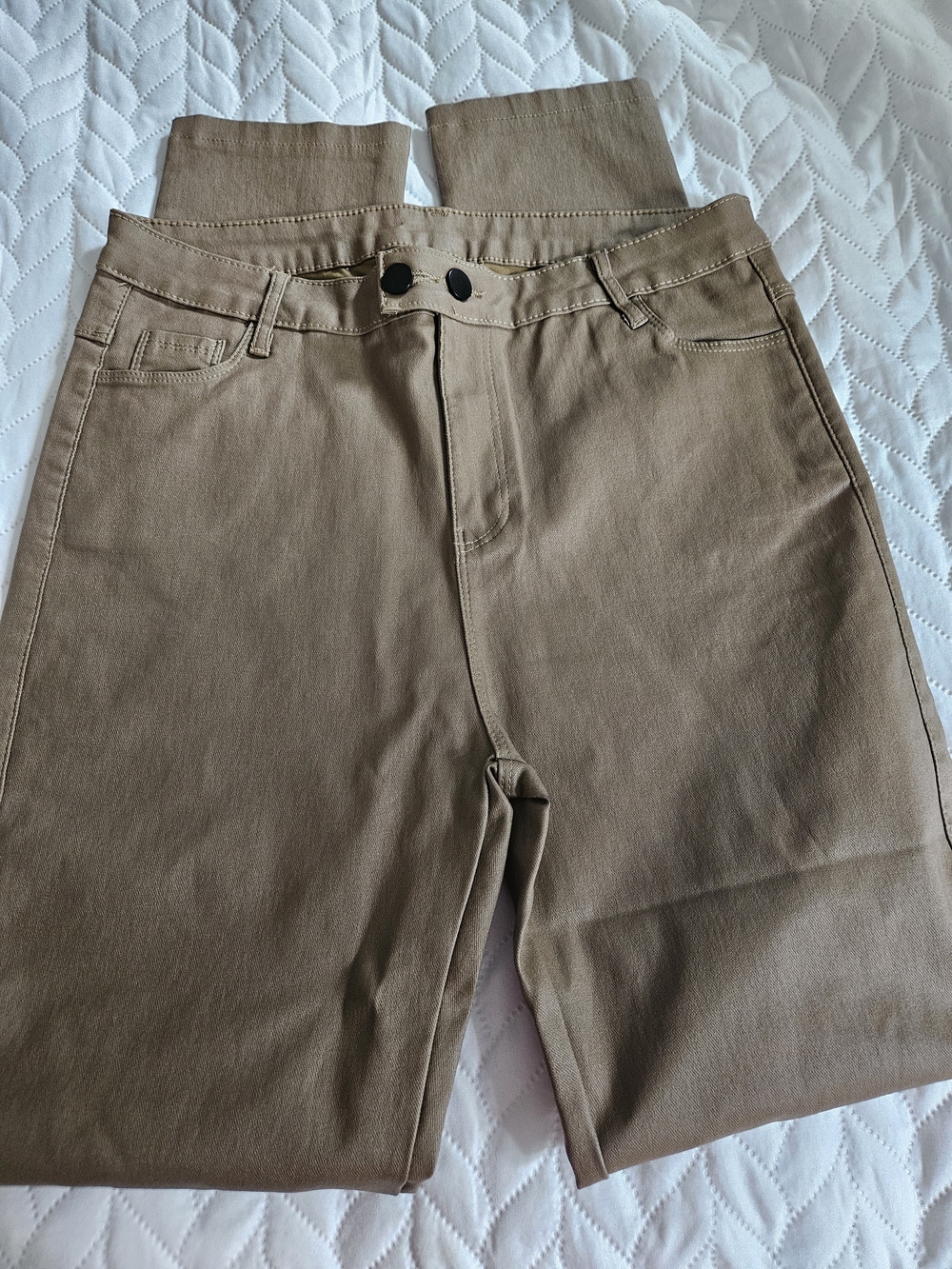 High-Rise Women's Leggings in Tan Pleather. Tons Of Stretch.p36